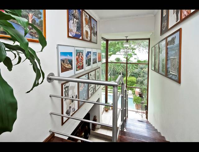 5 BEDROOM HOUSE FOR SALE IN RIVONIA